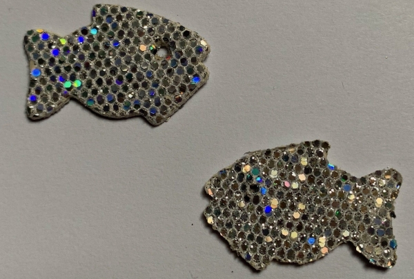 Fisch silber irisierend